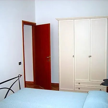 Luna Rossa Aparthotel 3*